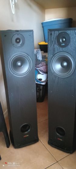 Polk Audio R30