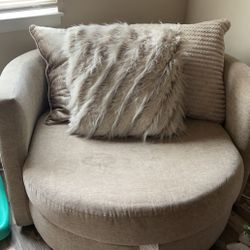 Sectional With Chair