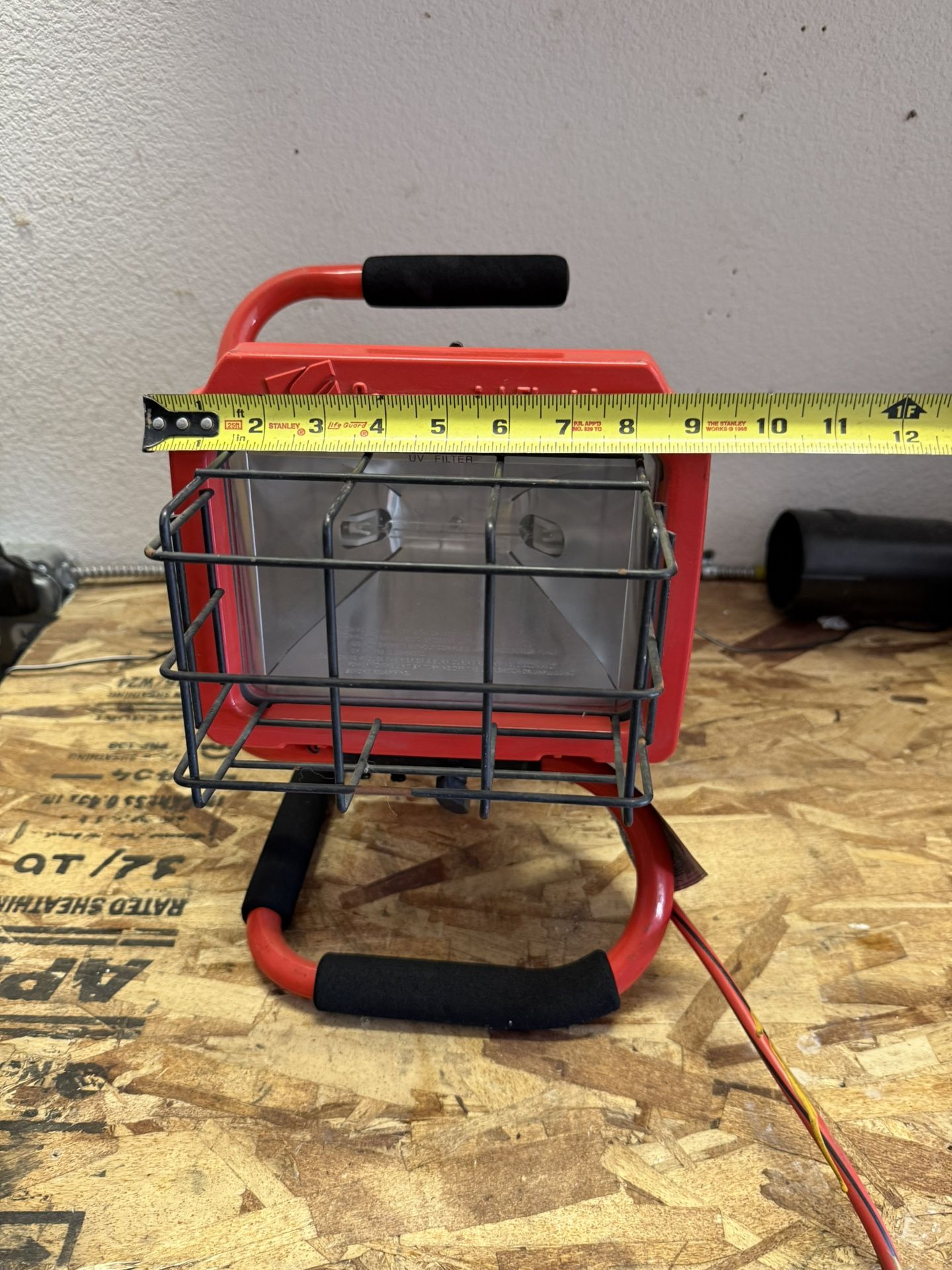 Commercial Electric 500 Watt Work Light