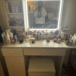 Makeup Vanity 