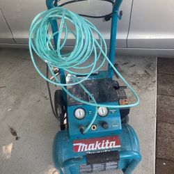 Makita Air Compressor