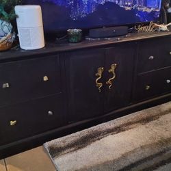 Black Cobra TV Stand /Dresser