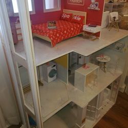 Rainbow High Doll House