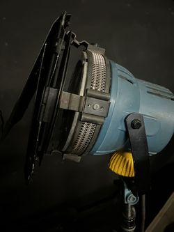 Arri Lite 1000 Open Face Tungsten Lite