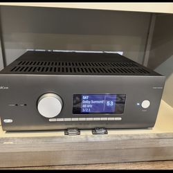 Arcam AVR5. Surround Sound Processor. Amplifier. HiFi