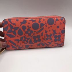 Authentic Louis Vuitton Zippy Wallet Vernis