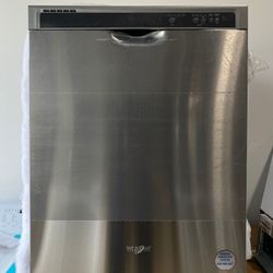 Whirlpool Dishwasher Stainless steel  brand new 