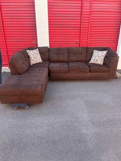 🛋️ Spacious Brown L-Shaped Sectional with Chaise – FREE DELIVERY 🚚