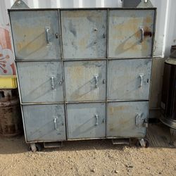 Heavy Duty Metal Shelves 