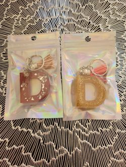 Letter D resin keychains