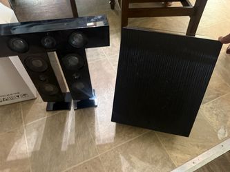 Samsung speaker system with subwoofer