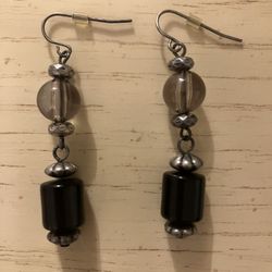 Dangle beaded earrings