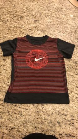 NWOT Youth Boy Sz 5 Nike Dry Fit Shirt