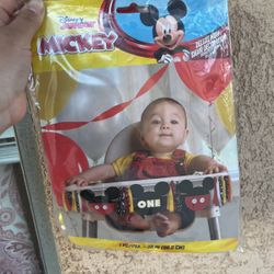 Mickey One chair decor