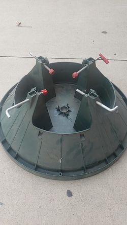 Christmas tree stand