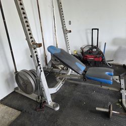 Nautilus Foldable Weight Bench