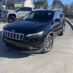 2019 Jeep Cherokee 