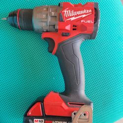 Milwuakee Fuel Hammer Drill Like New