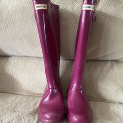 Hunter Ladies/Child’d boots Size 4-5 