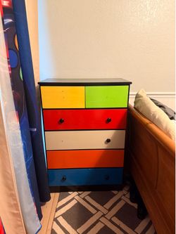 Dresser solid wood