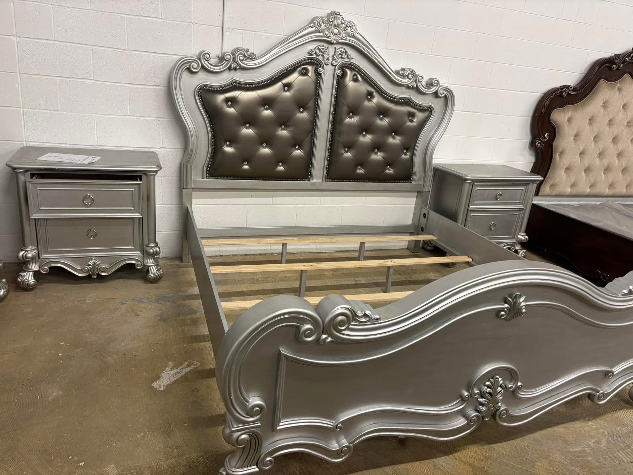 King Bedroom Set