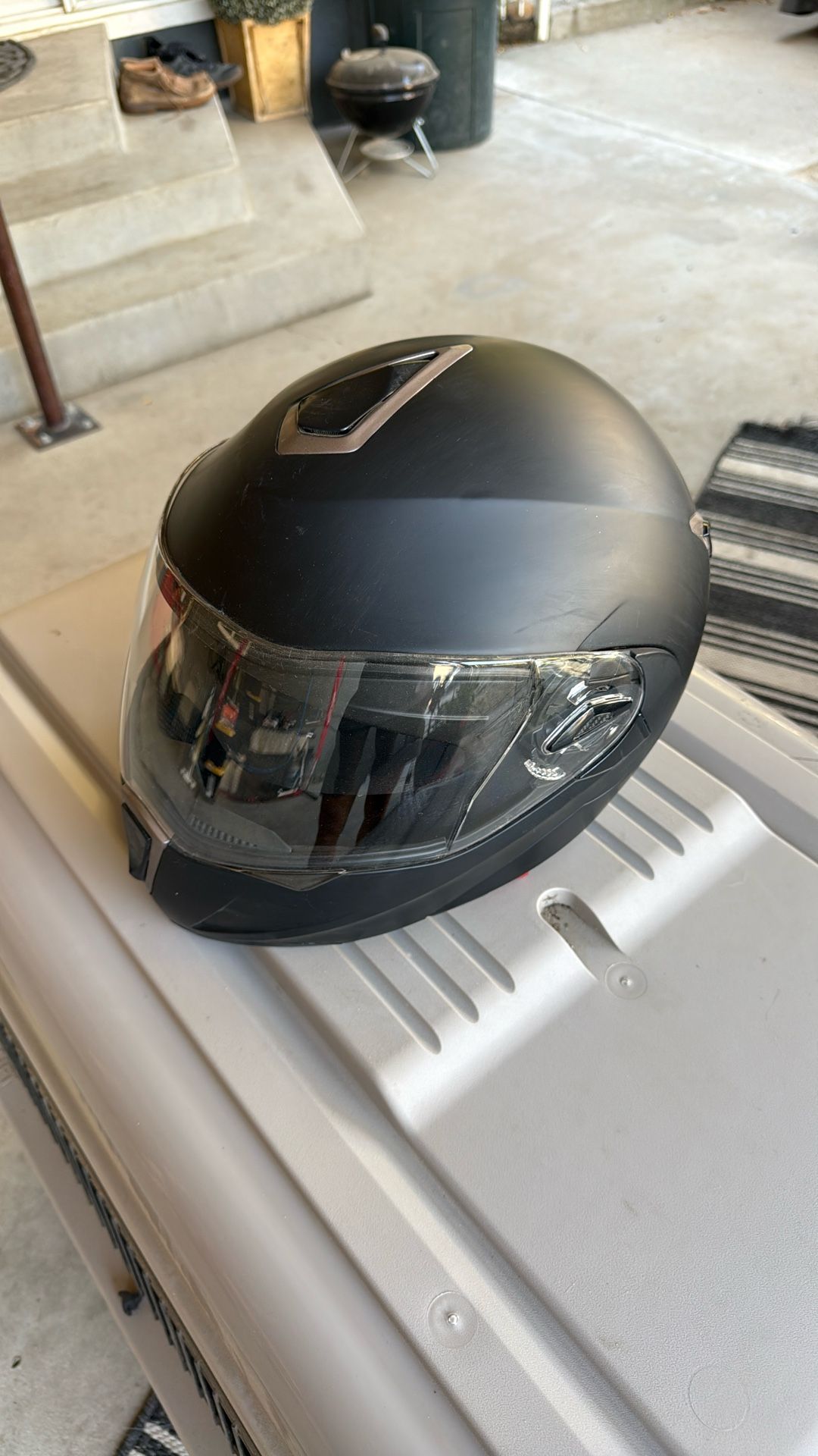 Modular motorcycle helmet