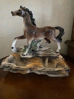 Horse TV Lamp With Planter