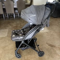 Mom push Stroller