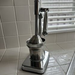Pomegranate/orange Juicer 