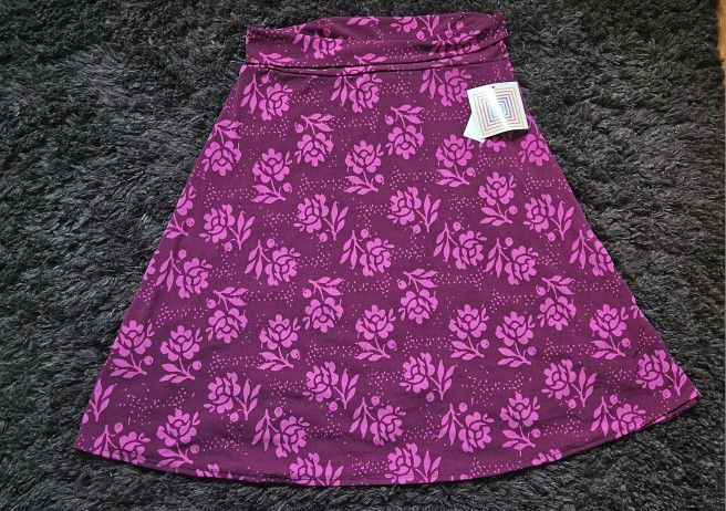 LuLaRoe Azure midi Skirt size large nwt rose flower floral abstract pattern pink purple maroon #Anthropologie #toryburch #laundry