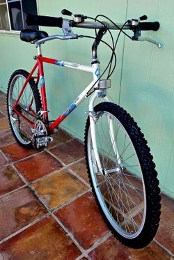 Old 80's specialized Stumpjumper