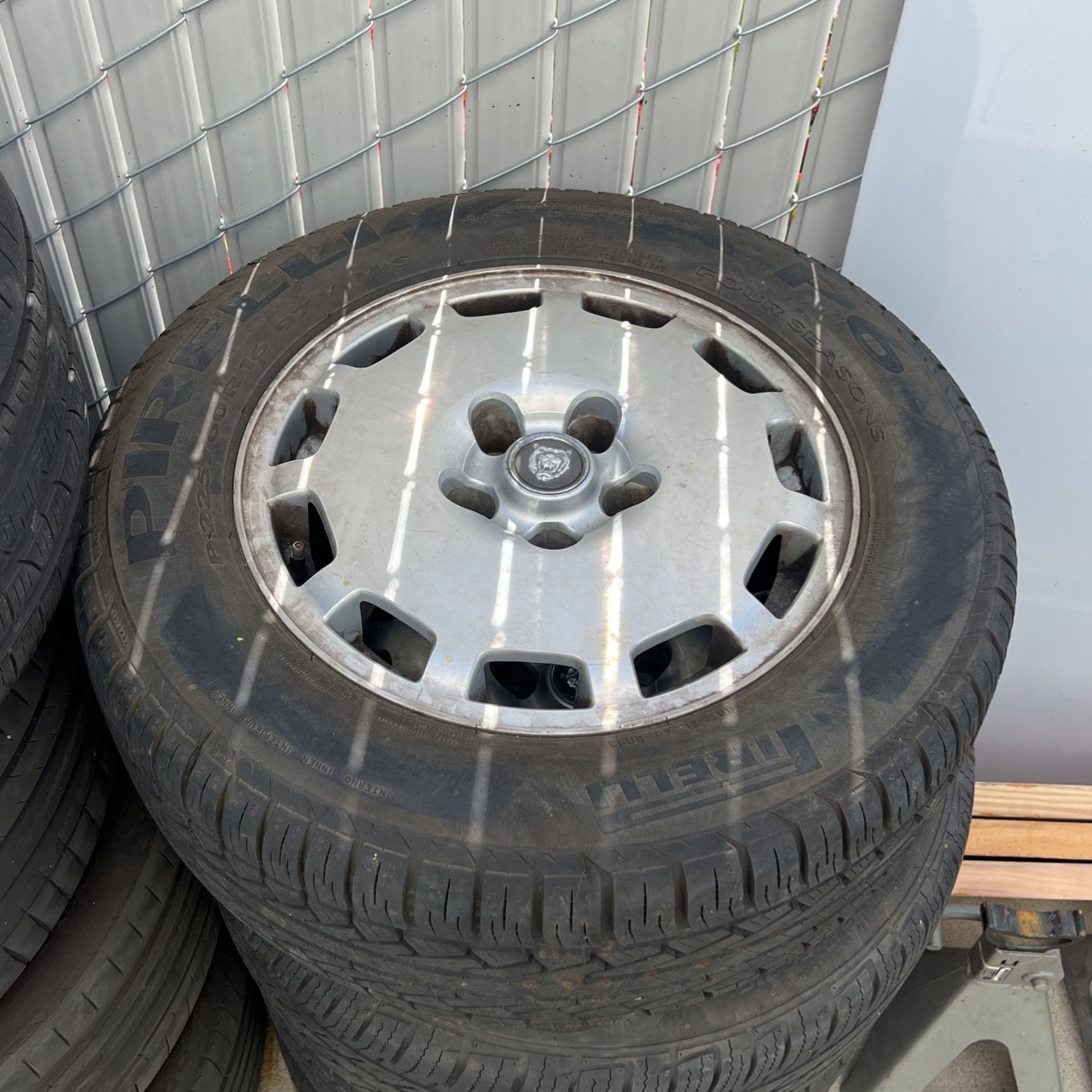 Jaguar wheels for Sale in El Cajon, CA OfferUp