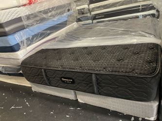 King mattress beautyres 🦖