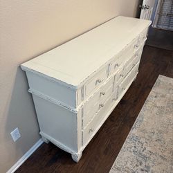 White Antique Dresser 8 Drawers