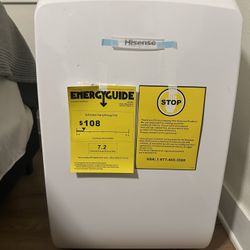 Hisense 8000 BTU DOE 115-Volt White Vented WiFi enabled Portable Air Conditioner