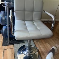 Vanity Chair 