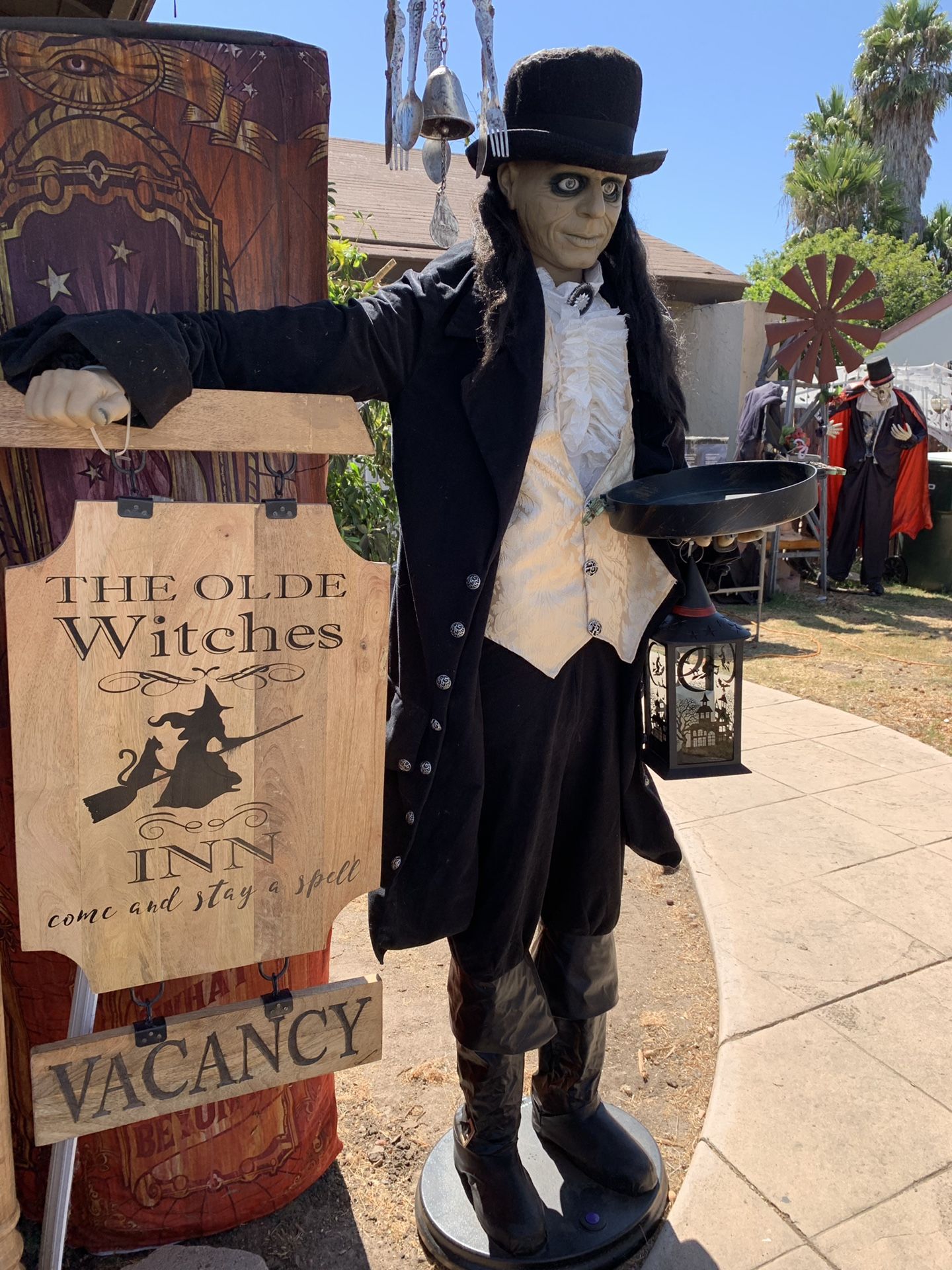 GEMMY LIFE SIZE EDWARDIAN BUTLER HALLOWEEN PROP ANIMATED ANIMATRONIC 6 FOOT