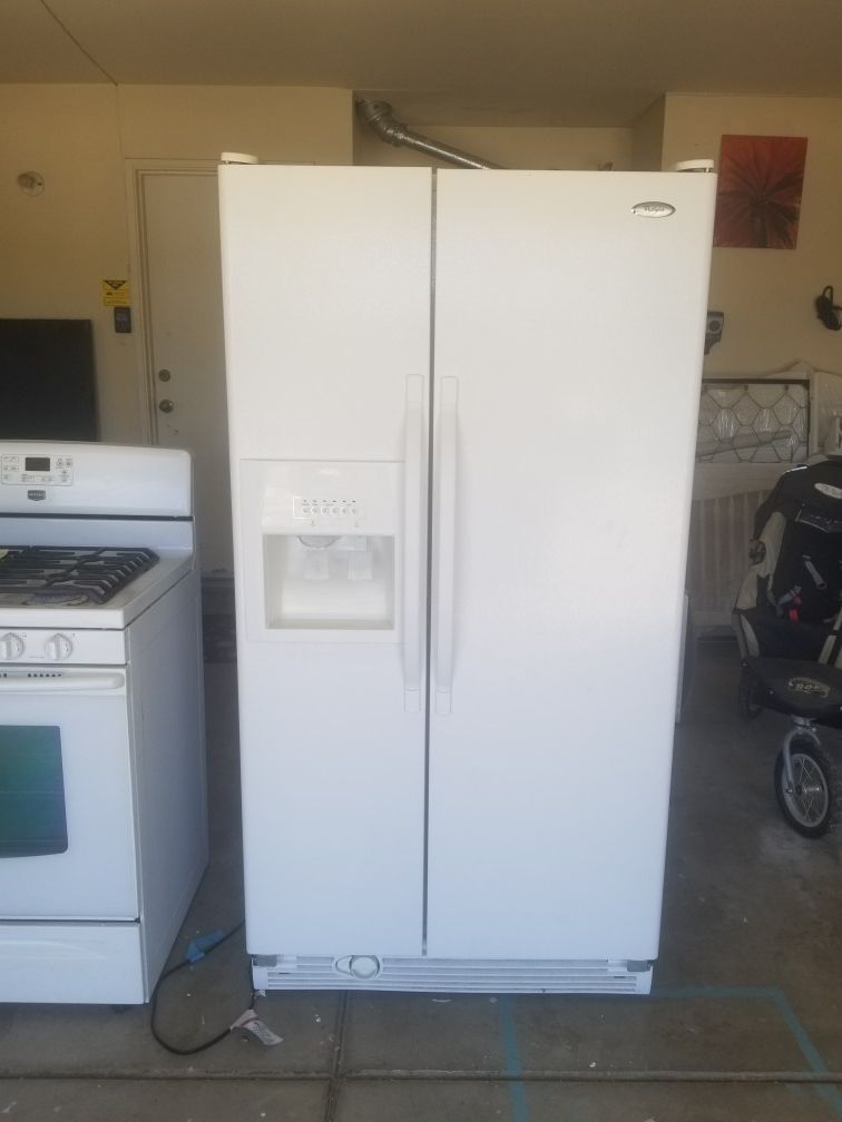 whirlpool refrigerator model ed5vhexv004 WHITE