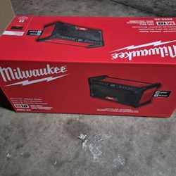M18 Milwaukee Speaker 