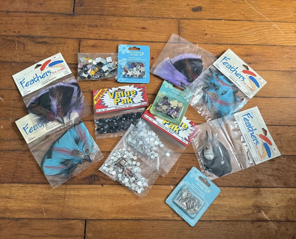 Large Lot Of Decorative Feathers And Rhinestones For Arts And Crafts Projects 