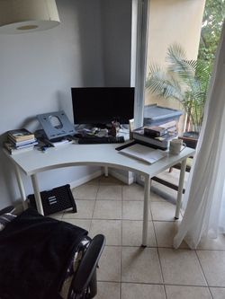 Corner Desk Ikea