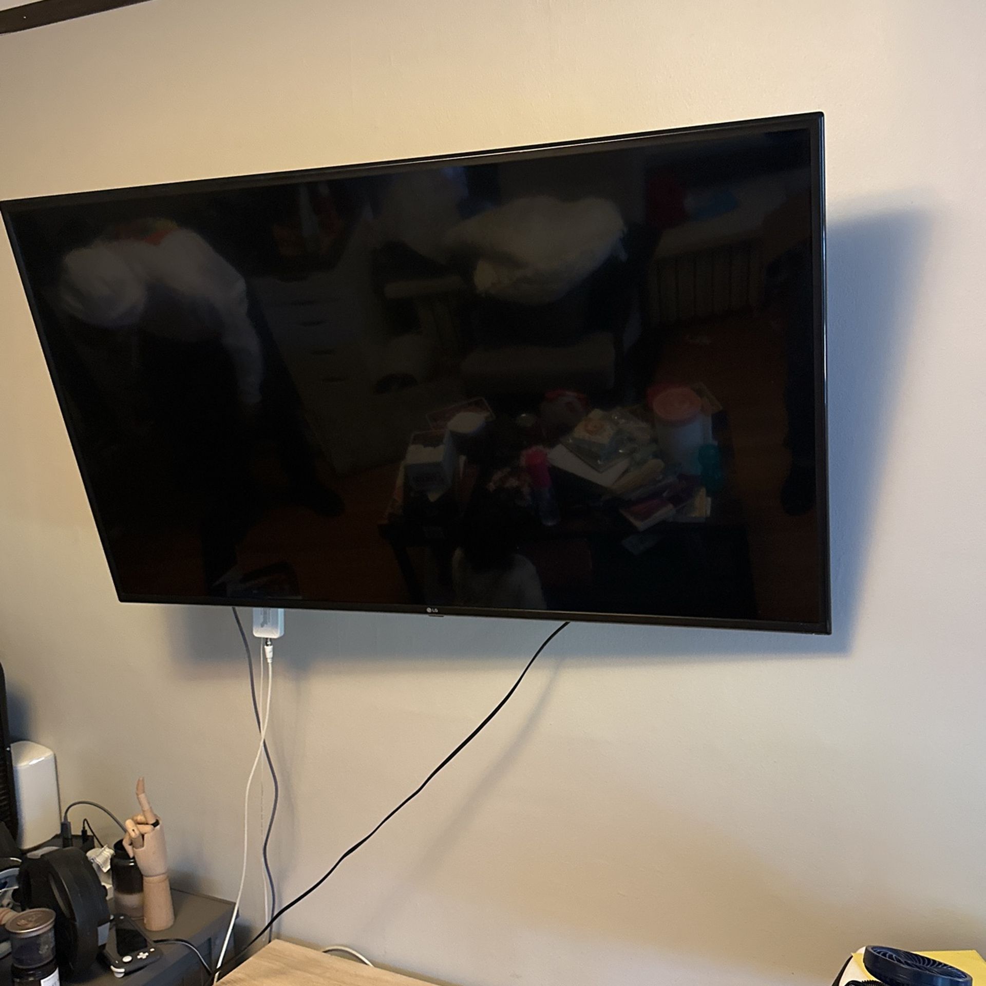 LG 55inch Smart Tv