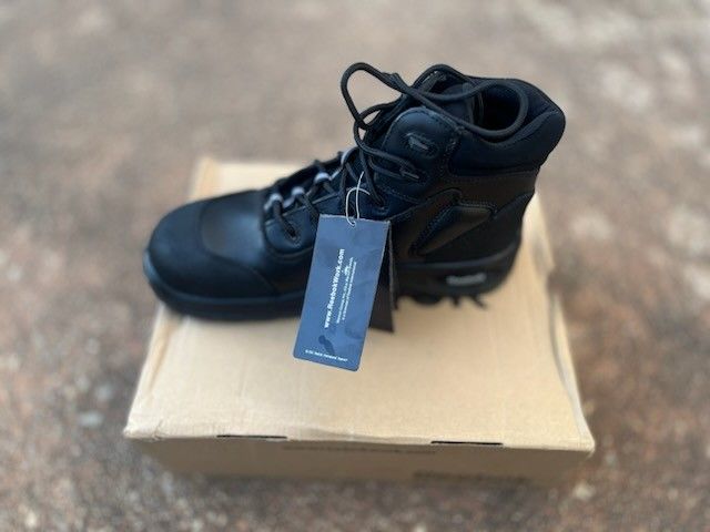 New Reebok workboots (Black)