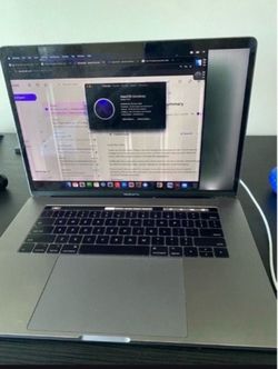 Apple MacBook Pro Laptop