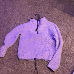 women’s xs fuzzy zip up