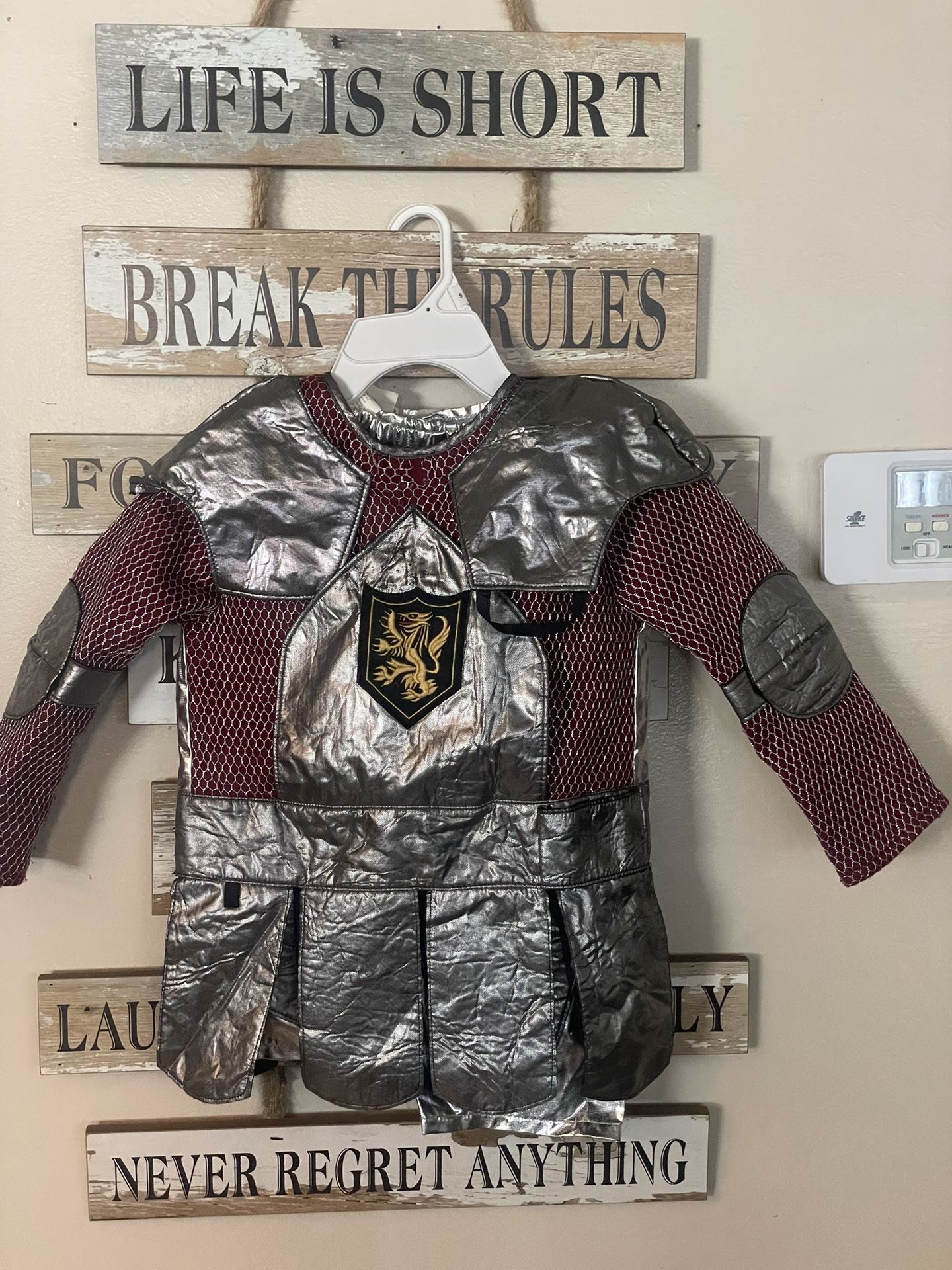 Costco Halloween costumes Kids Small size 