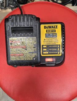 Dewalt Charger 12v / 20v