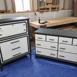 Restored Bassett Dresser Set / Two-Tone Off White and Matte Black / Vintage 1950s Mahogany