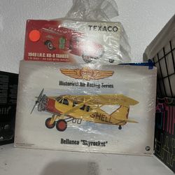 Car Models  Airplane Model 