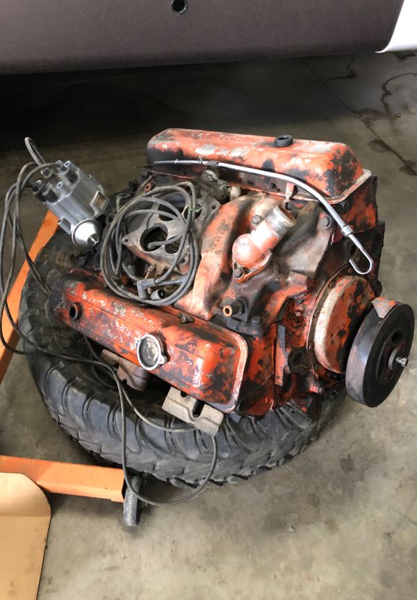 Chevy 350 engine &transmissions&overdrive for Sale in Bakersfield, CA